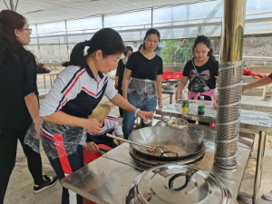 鳳凰山生態園趣味團隊游方案